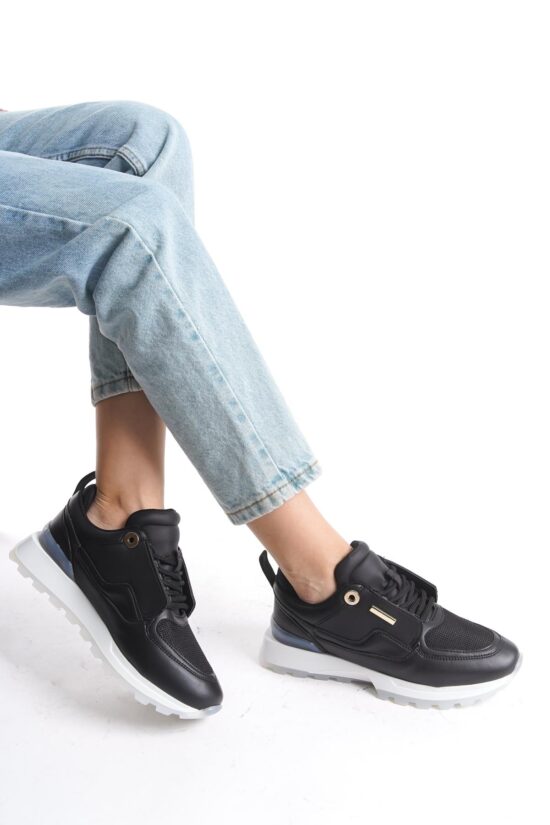 Kadın Rahat Taban Sneaker Bağcıklı Trend Günlük Tam Kalıp Spor Ayakkabı